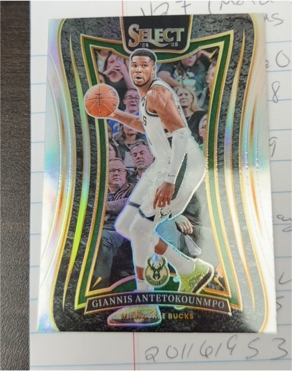 2024-25 Panini Select #326 Giannis Antetokounmpo — front