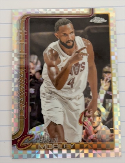 2025-26 Topps Chrome #67 Evan Mobley — front