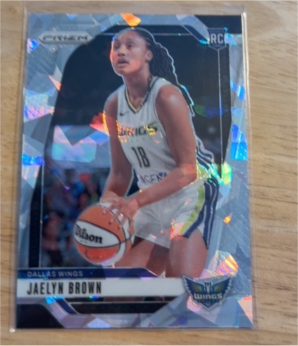 2024 Panini Prizm WNBA #31 Jaelyn Brown — front