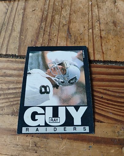 1985 Topps #288 Ray Guy — front