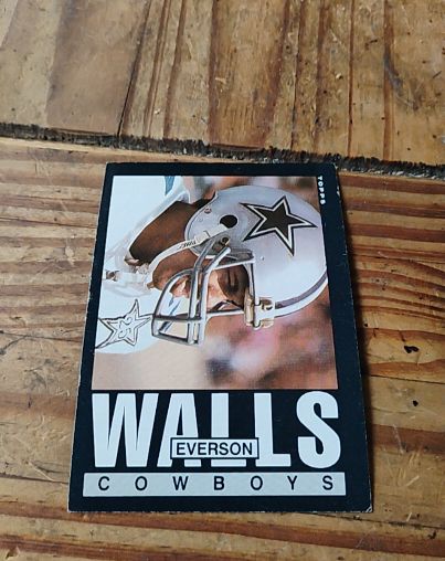 1985 Topps Football #50 Everson Walls — front