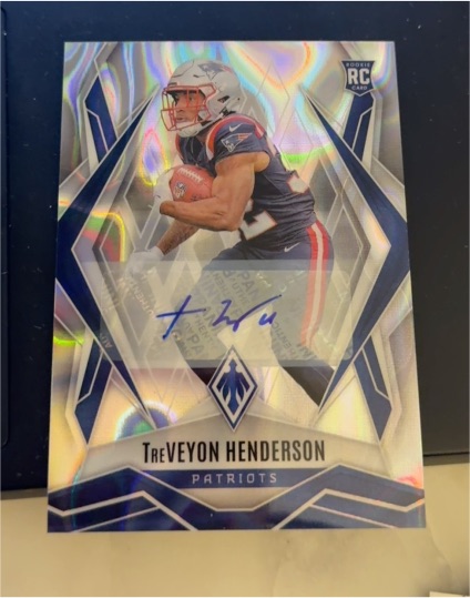 2025 Panini Phoenix #187 TreVeyon Henderson — front