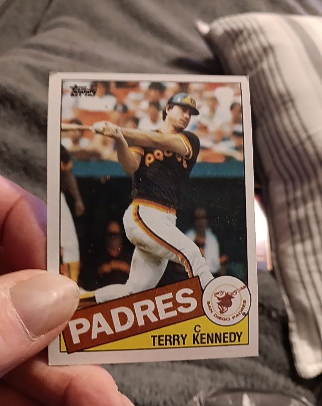 1985 Topps #635 Terry Kennedy — front