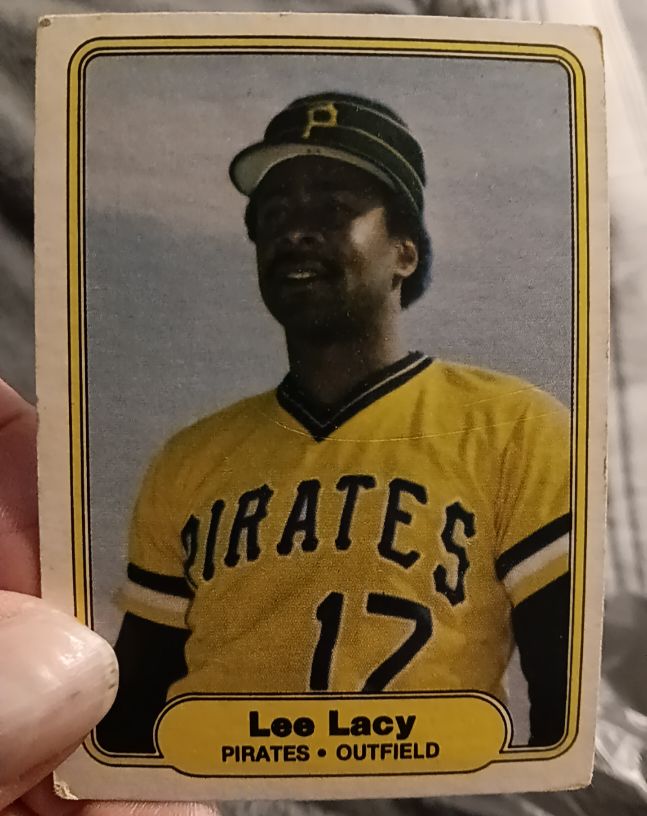 1982 Fleer #483 Lee Lacy — front