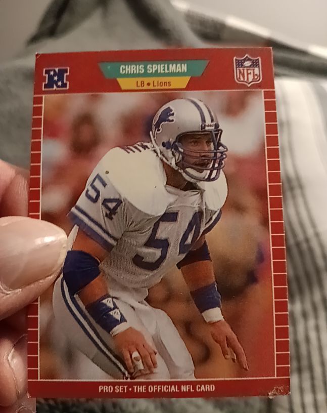 1989 Pro Set #125 Chris Spielman — front
