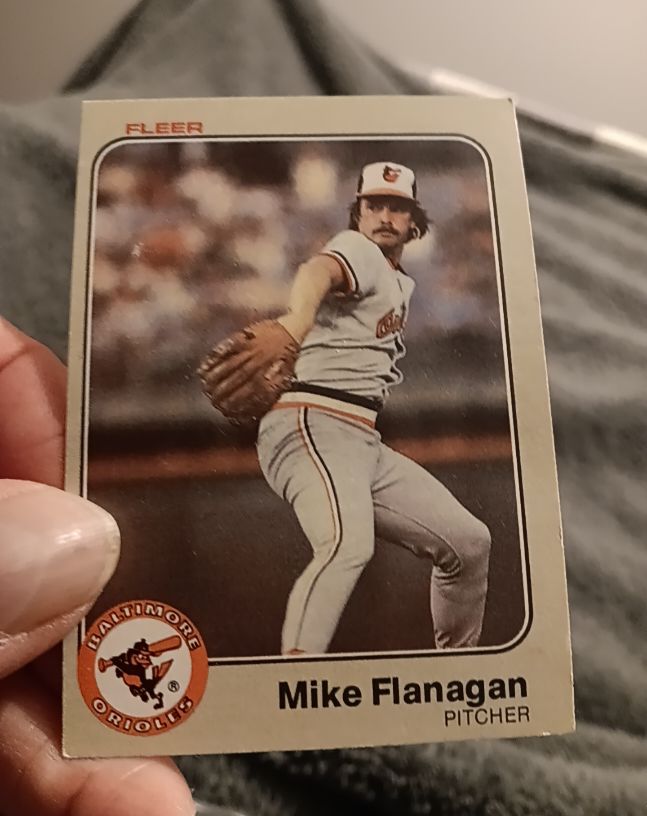 1983 Fleer #60 Mike Flanagan — front
