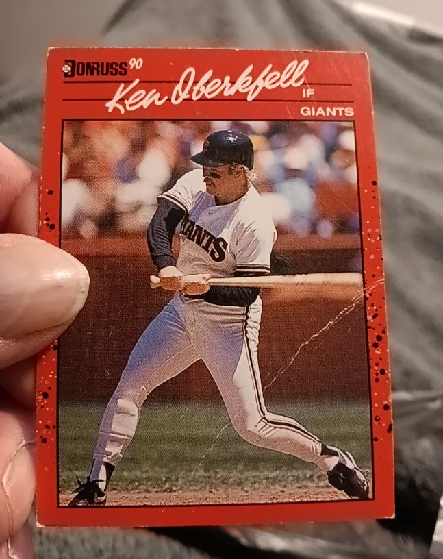 1990 Donruss #494 Ken Oberkfell — front