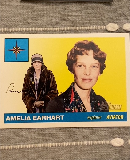 2009 Topps American Heritage #19 Amelia Earhart — front