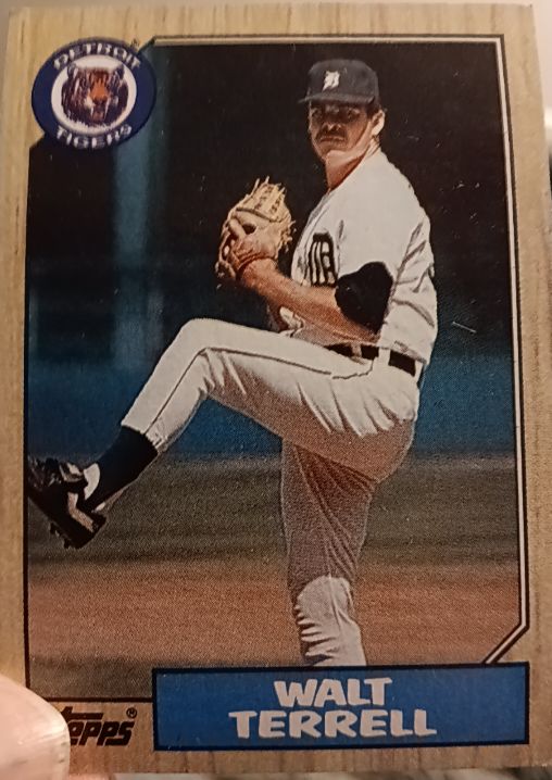 1987 Topps #72 Walt Terrell — front