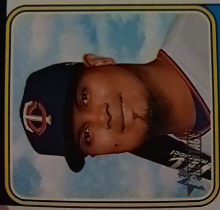 1982 Topps #70B Rickey Henderson — front