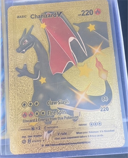2020 Pokemon #079 Charizard V — front