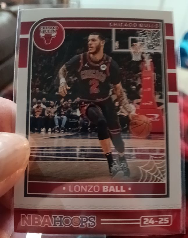 2024-25 Panini Haunted Hoops #139 Lonzo Ball — front