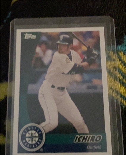 2002 Topps Post Cereal #9 Ichiro Suzuki — front
