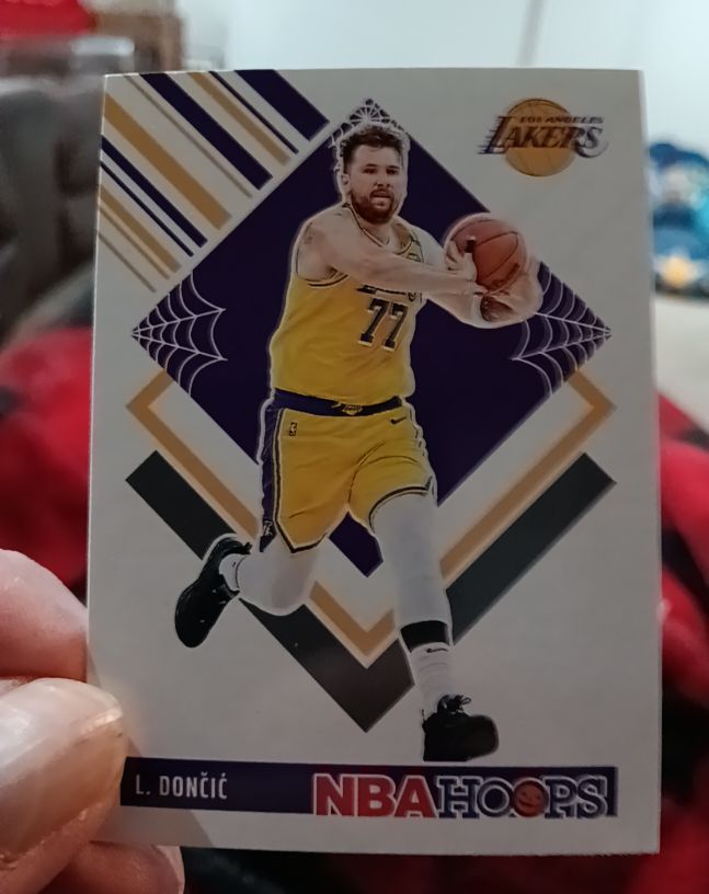 2024-25 Panini Haunted Hoops #281 Luka Dončić Tribute — front