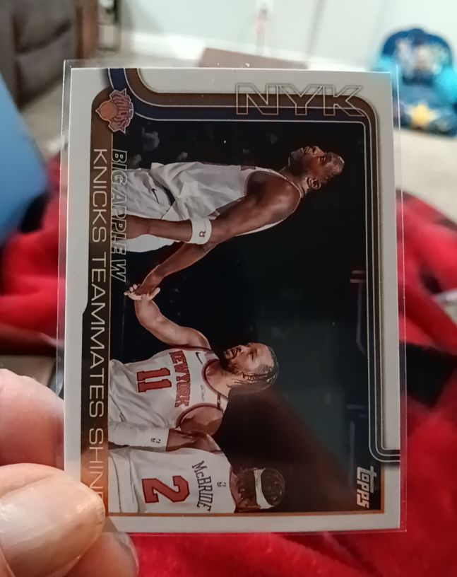 2025-26 Topps #274 Big Apple W Jalen Brunson — front