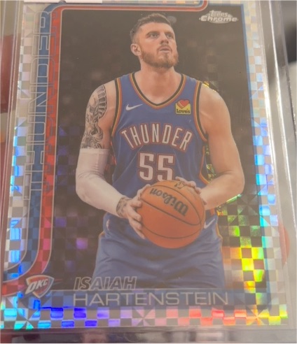 2025-26 Topps Chrome #181 Isaiah Hartenstein — front