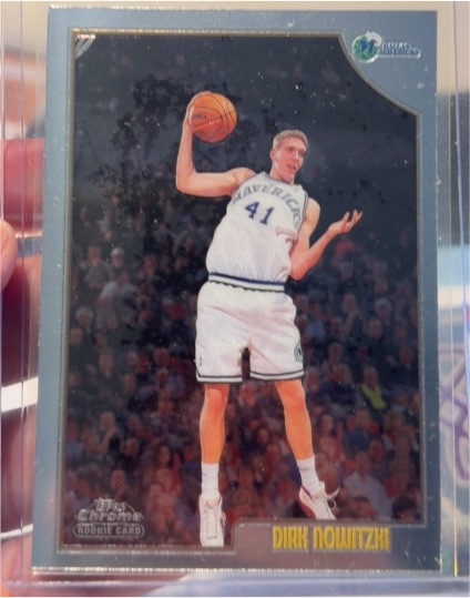 1998-99 Topps Chrome #154 Dirk Nowitzki Rookie Card — front