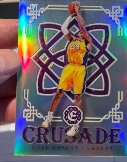 2016-17 Panini Excalibur Crusade Kobe Bryant — front