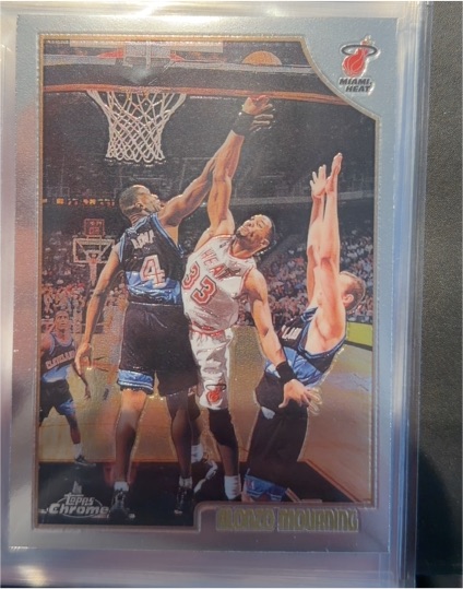 1998-99 Topps Chrome #20 Alonzo Mourning — front