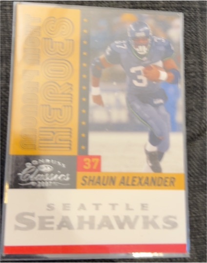 2007 Donruss Classics Monday Night Heroes #MNH-20 Shaun Alexander — front