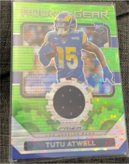 2021 Panini Prizm Rookie Gear Green Pulsar #RG-20 Tutu Atwell — front