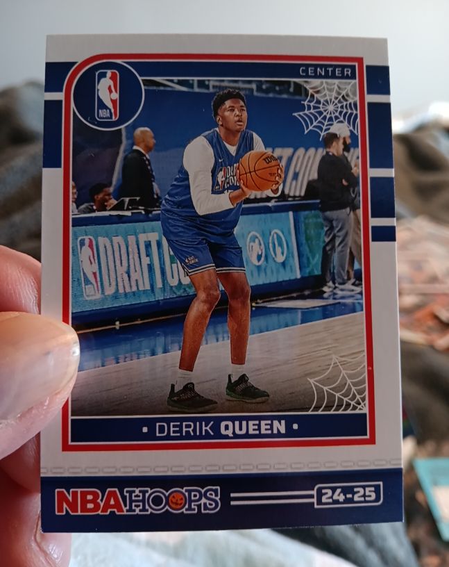 2024-25 Panini Haunted Hoops Extended Prospect #5 Derik Queen — front