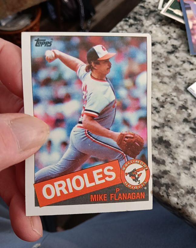 1985 Topps #780 Mike Flanagan — front