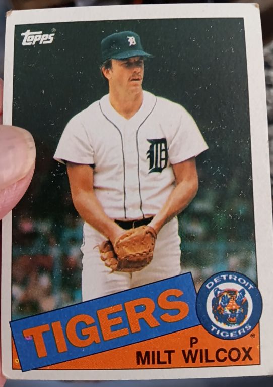 1985 Topps #99 Milt Wilcox — front