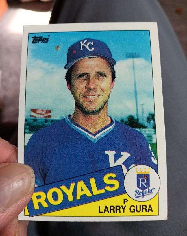 1985 Topps #595 Larry Gura — front