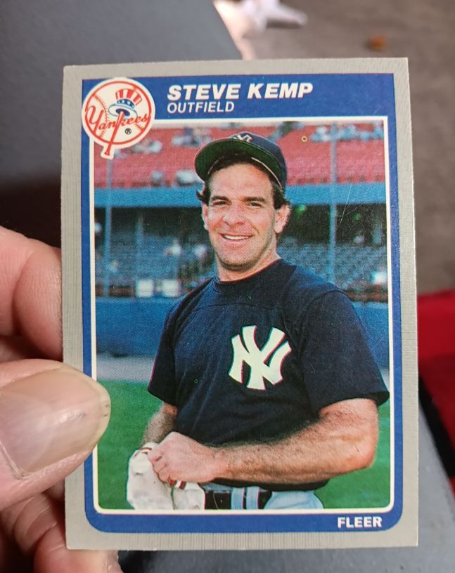1985 Fleer #132 Steve Kemp — front