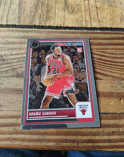 2023-24 Panini NBA Hoops Premium Stock #47 Adama Sanogo — front