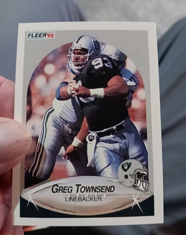 1990 Fleer #261 Greg Townsend — front