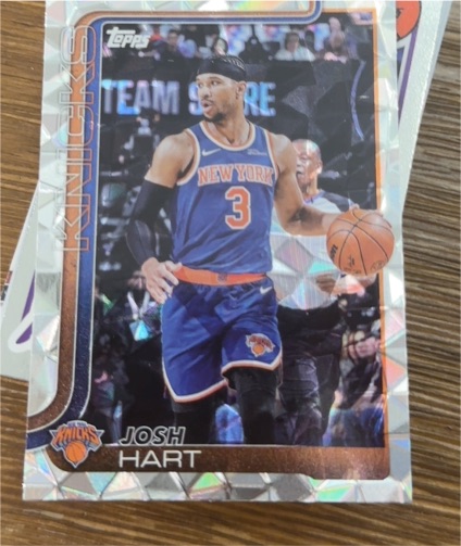 2025-26 Topps #16 Josh Hart — front