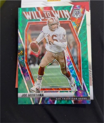 2021 Panini Mosaic #WW-16 Joe Montana — front