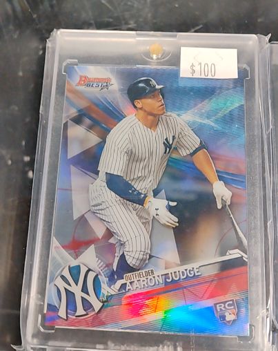 2017 Bowman's Best #1 Aaron Judge Rookie Refractor — front