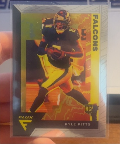 2021 Panini Chronicles Flux #FX-10 Kyle Pitts — front