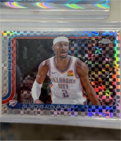 2025-26 Topps Chrome #141 Shai Gilgeous-Alexander — front