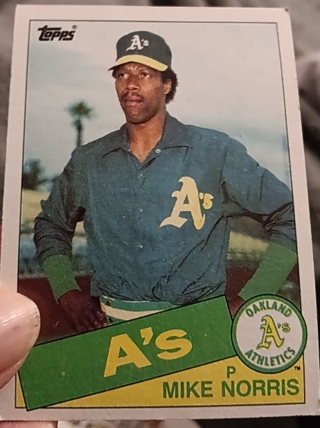 1985 Topps #246 Mike Norris — front