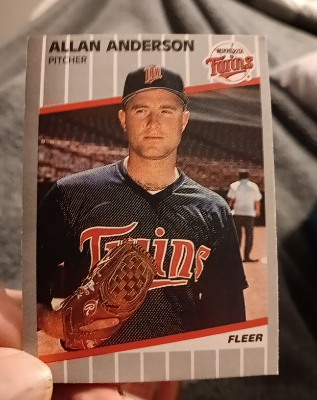 1989 Fleer #102 Allan Anderson — front