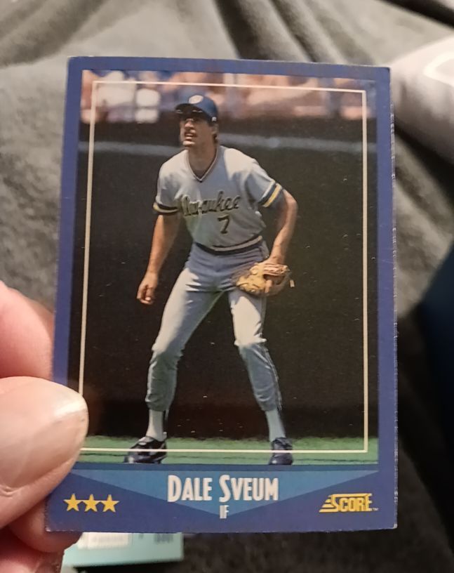 1988 Score #7 Dale Sveum — front