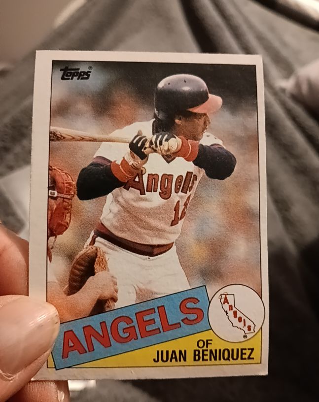 1985 Topps #226 Juan Beniquez — front