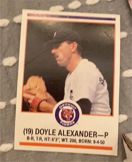 1989 Detroit Tigers Police #19 Doyle Alexander — front