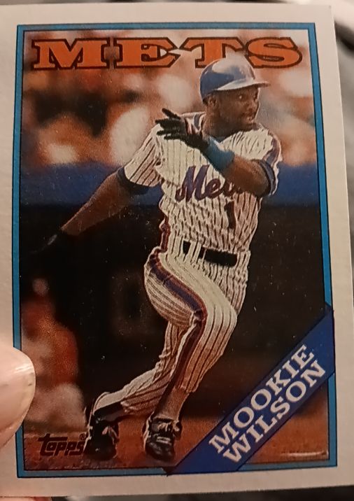 1988 Topps #255 Mookie Wilson — front