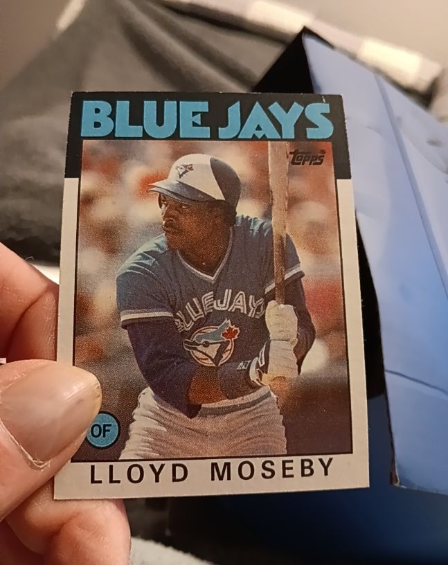 1986 Topps #360 Lloyd Moseby — front