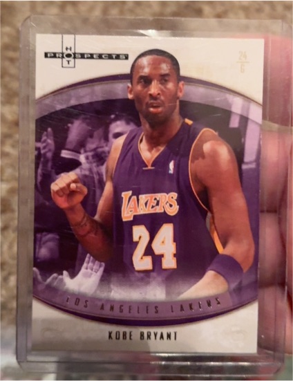 2007-08 Fleer Hot Prospects #1 Kobe Bryant — front