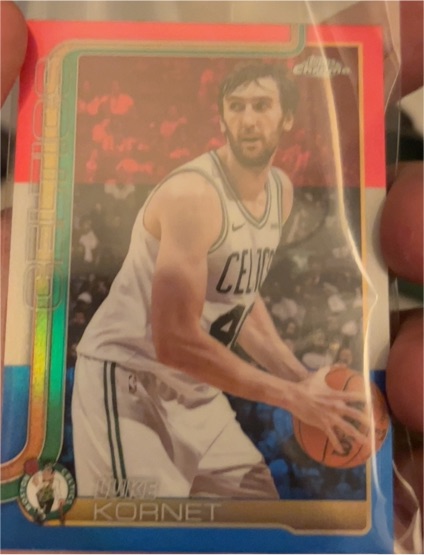 2025-26 Topps Chrome #37 Luke Kornet — front