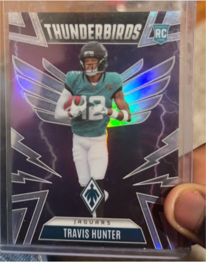 2025 Panini Phoenix #22 Travis Hunter — front