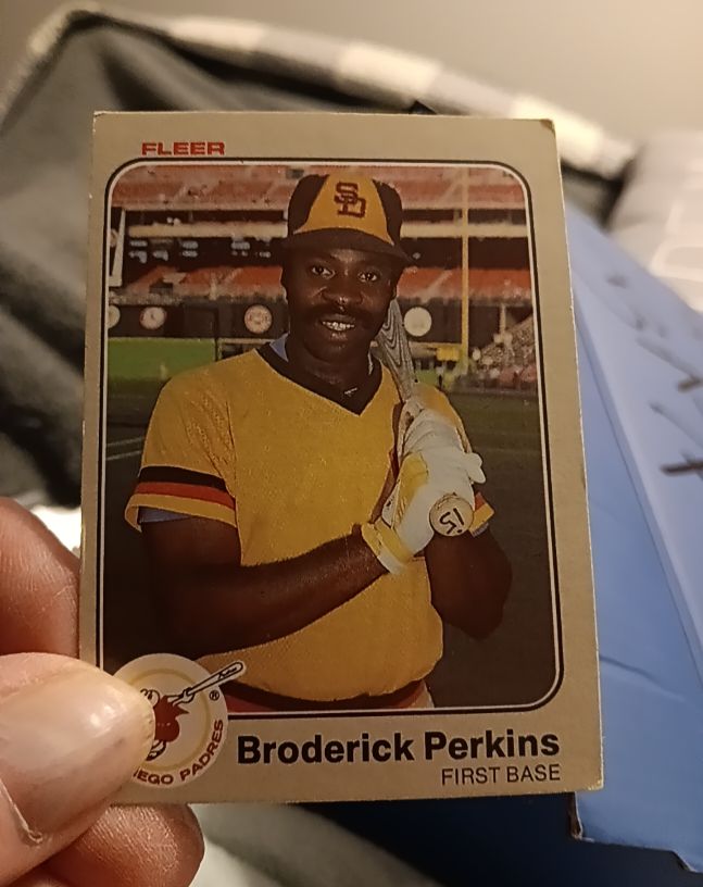 1983 Fleer #368 Broderick Perkins — front
