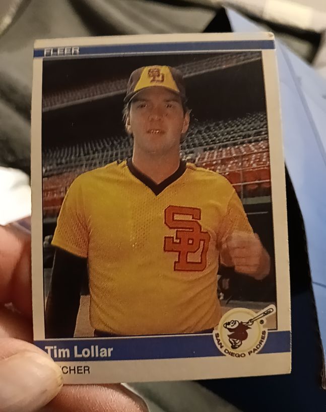 1984 Fleer #305 Tim Lollar — front