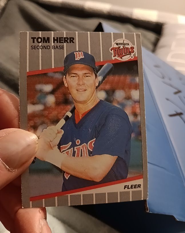 1989 Fleer #115 Tom Herr — front